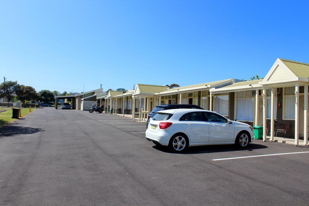 Pelicans Motel San Remo Buitenkant foto